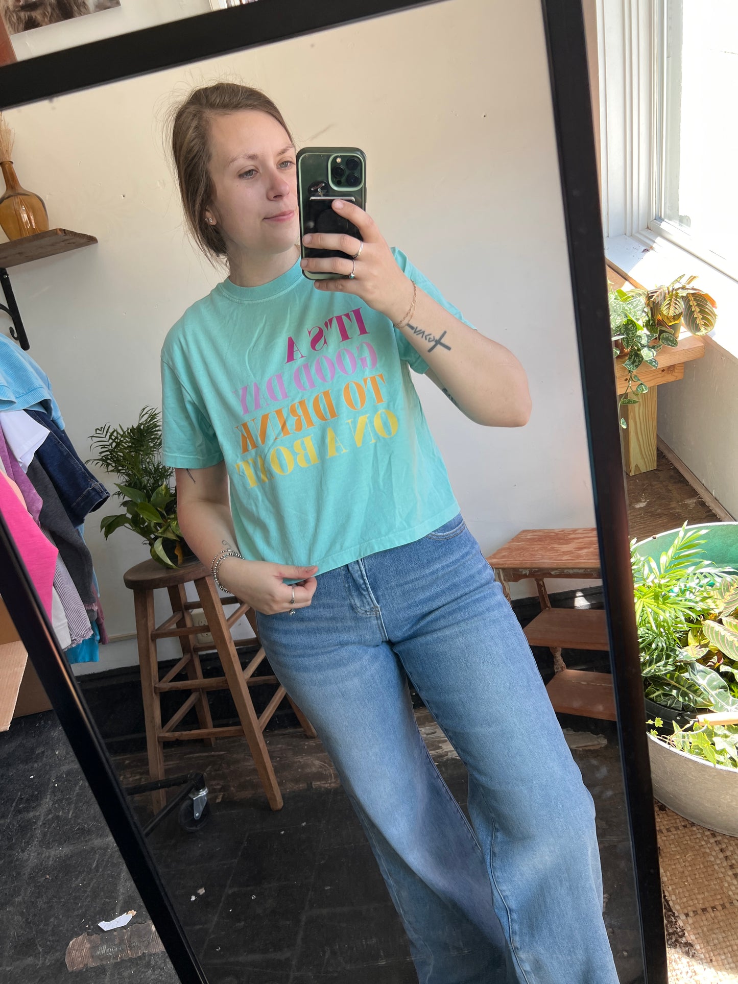 Good Day Cropped Tee