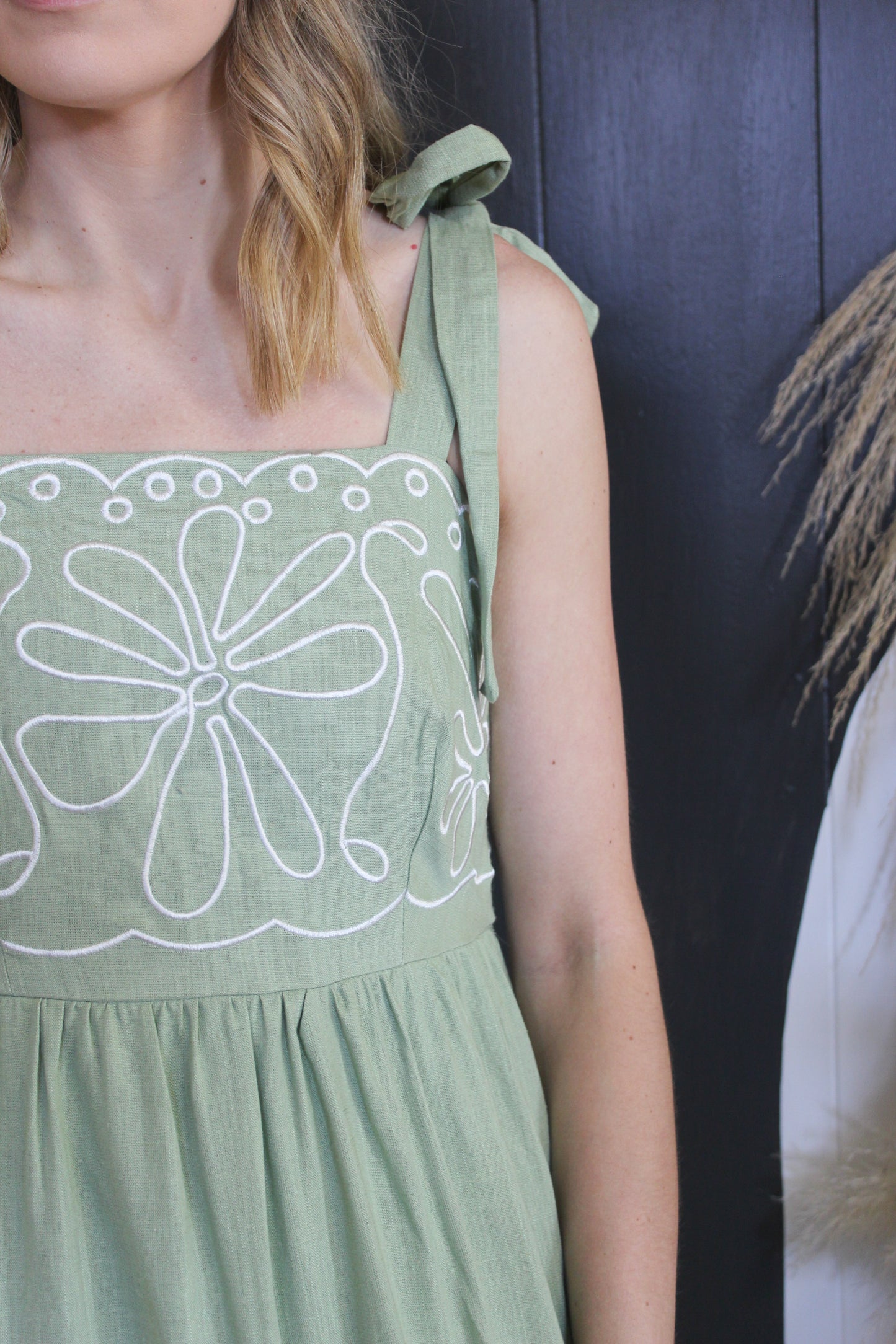 Wildflower Midi - Sage